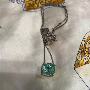 Elegant Silver Necklace with Green Gemstone